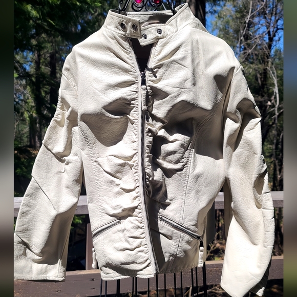 New York & Co. Vegan leather white/cream jacket szXL - Picture 2 of 7